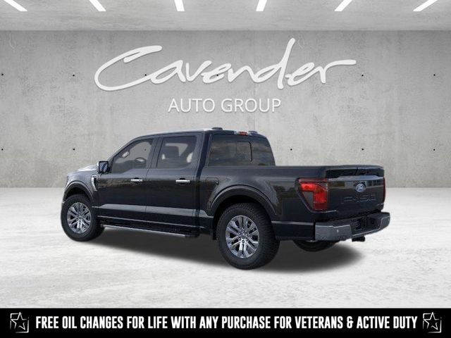 2025 Ford F-150 XLT photo 4