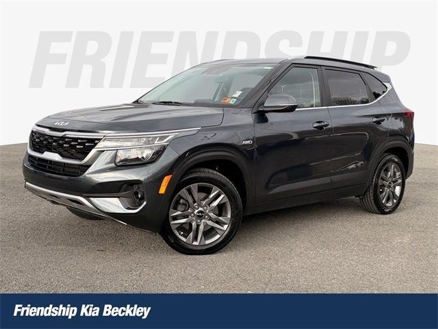 2022 Kia Seltos S's photo