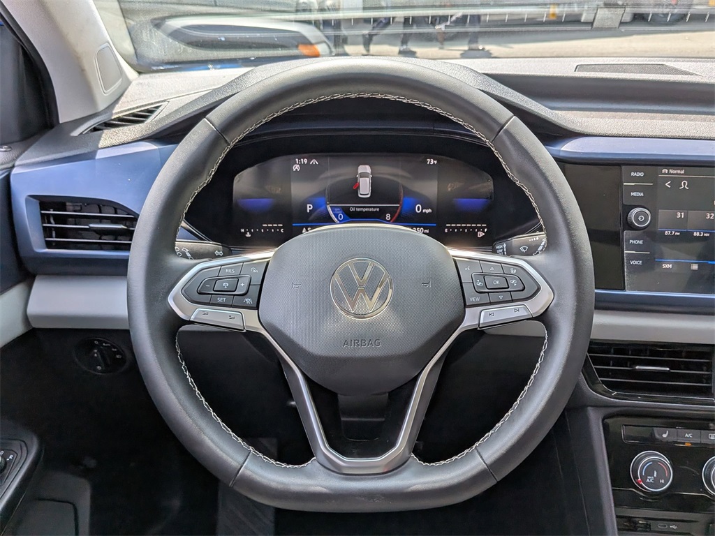 2023 Volkswagen Taos SE photo 12