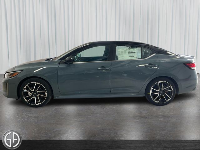 2025 Nissan Sentra SR photo 8