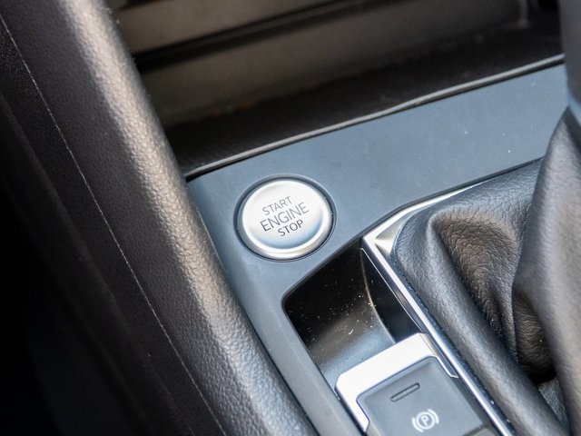 2022 Volkswagen Taos SE photo 26