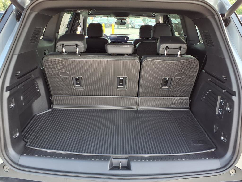 2026 Buick Enclave Preferred photo 11