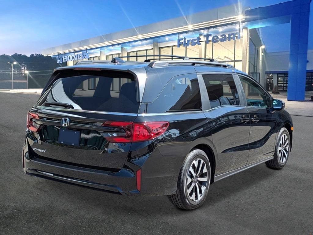 2026 Honda Odyssey EX-L photo 4