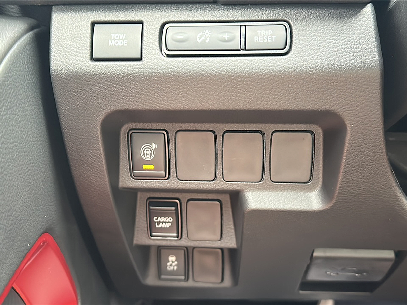 2025 Nissan Frontier PRO-X photo 16