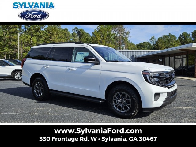 2025 Ford Expedition Active's photo