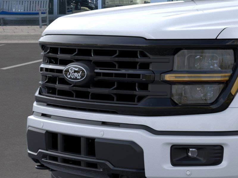 2025 Ford F-150 XLT photo 17