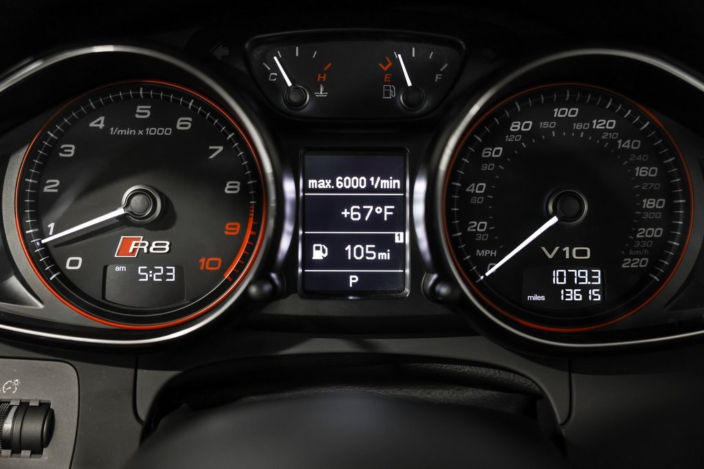 2014 Audi R8 5.2 photo 29