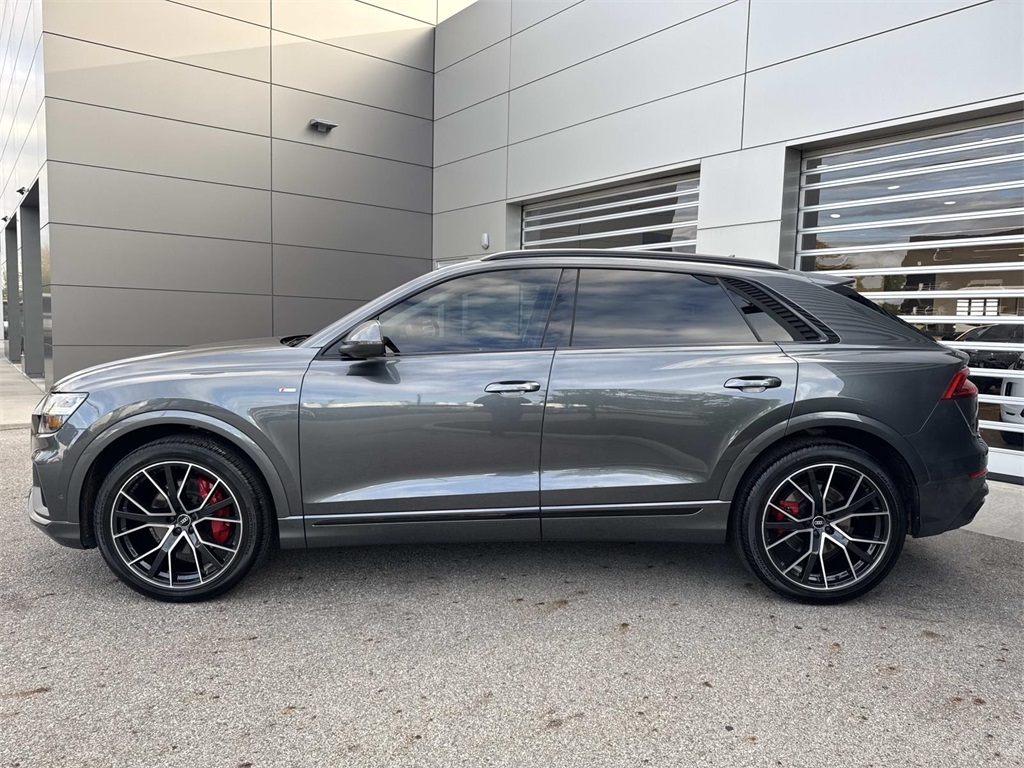 2021 Audi Q8 55 Premium Plus photo 3