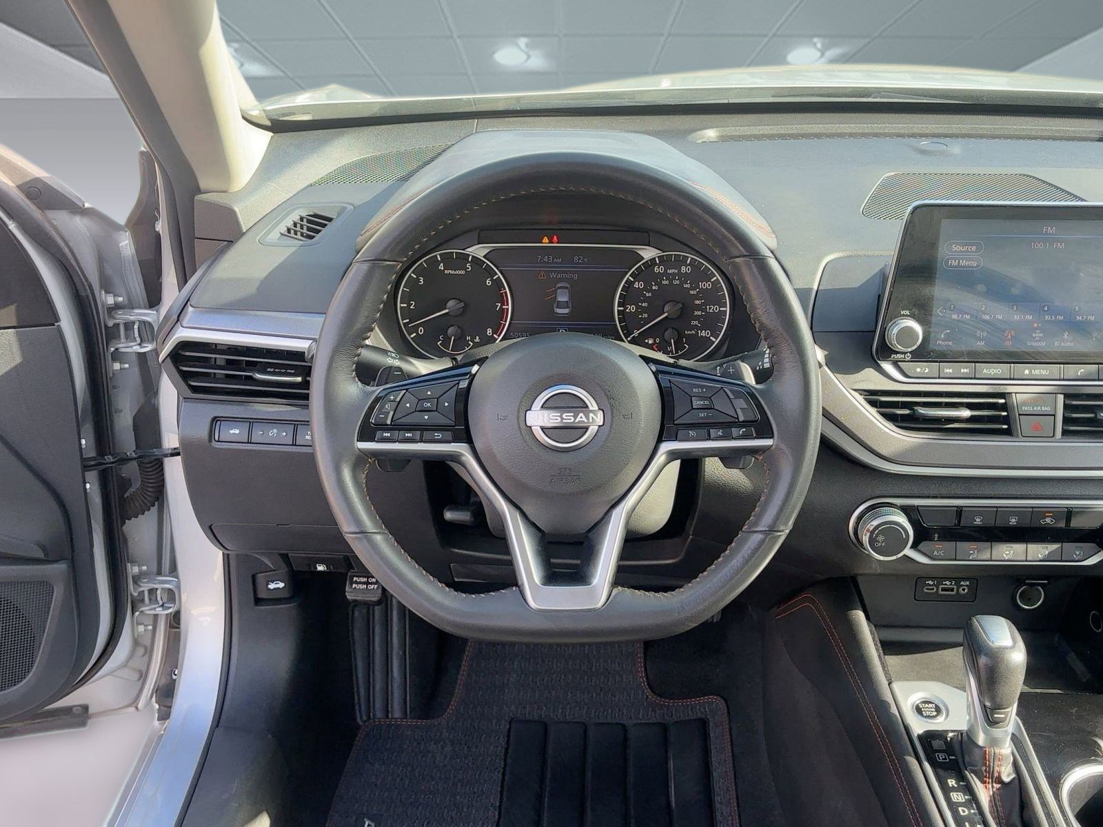 2023 Nissan Altima 2.5 SR photo 23