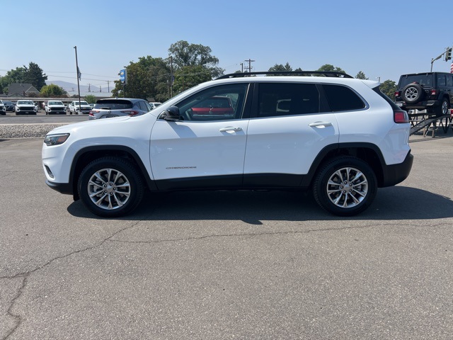 2022 Jeep Cherokee Latitude Lux photo 3