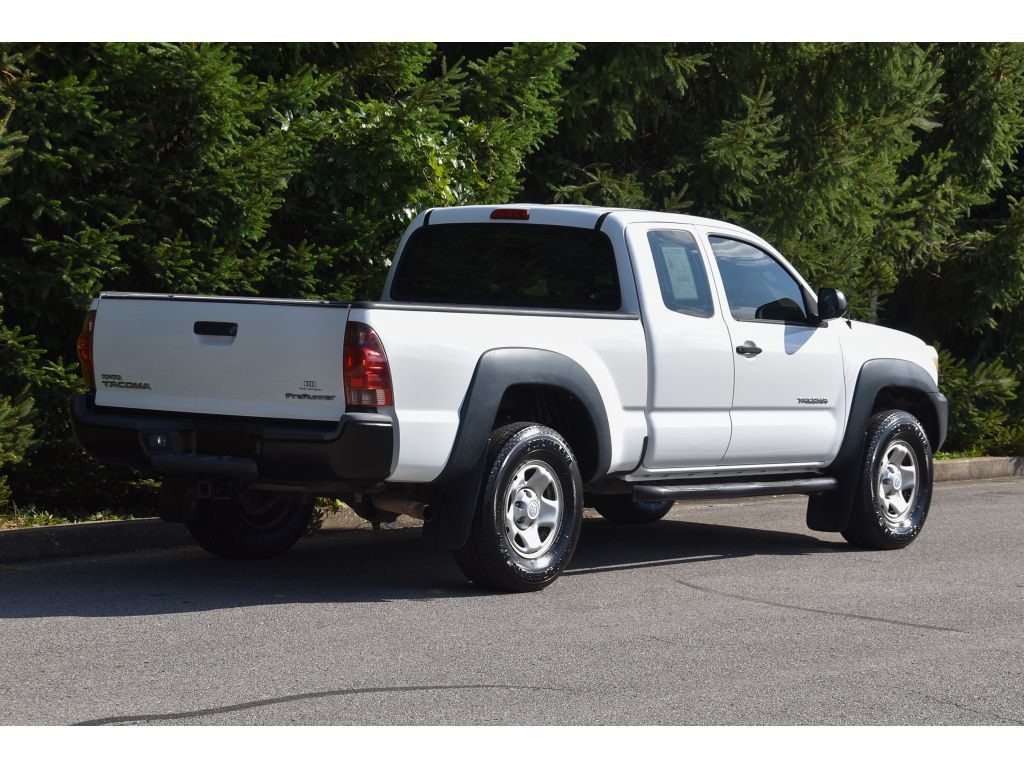 2012 Toyota Tacoma PreRunner photo 4