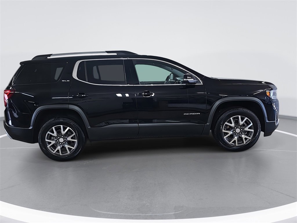 2023 Gmc Acadia SLE photo 2