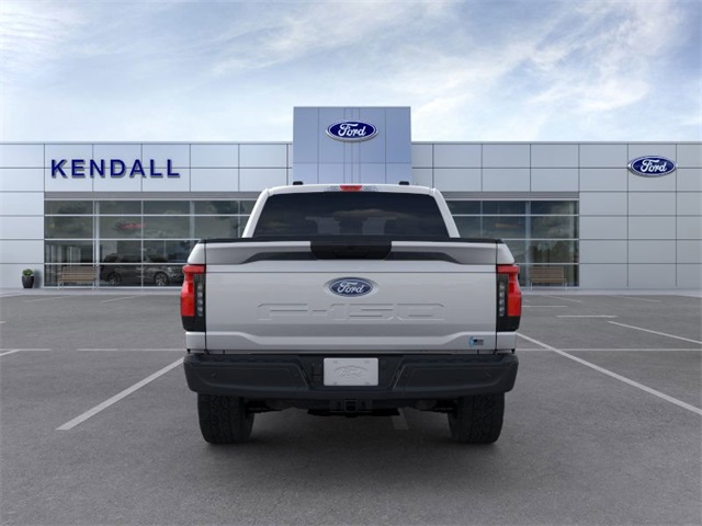 2024 Ford F-150 Lightning photo 5