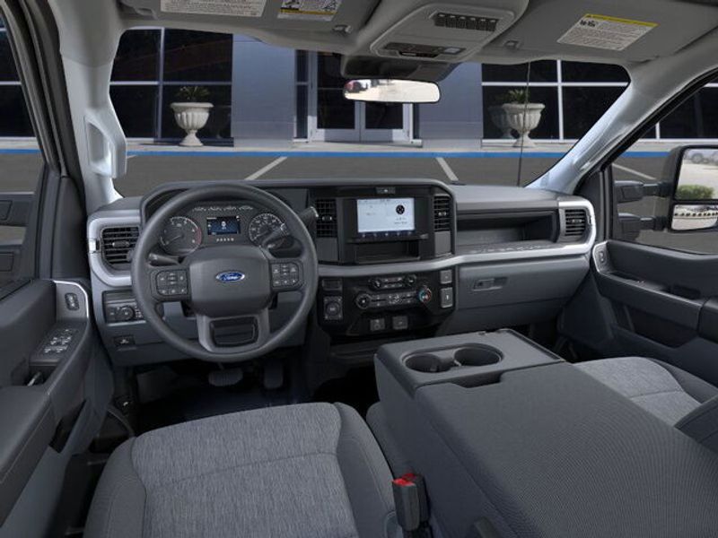 2025 Ford F-350 XL photo 9