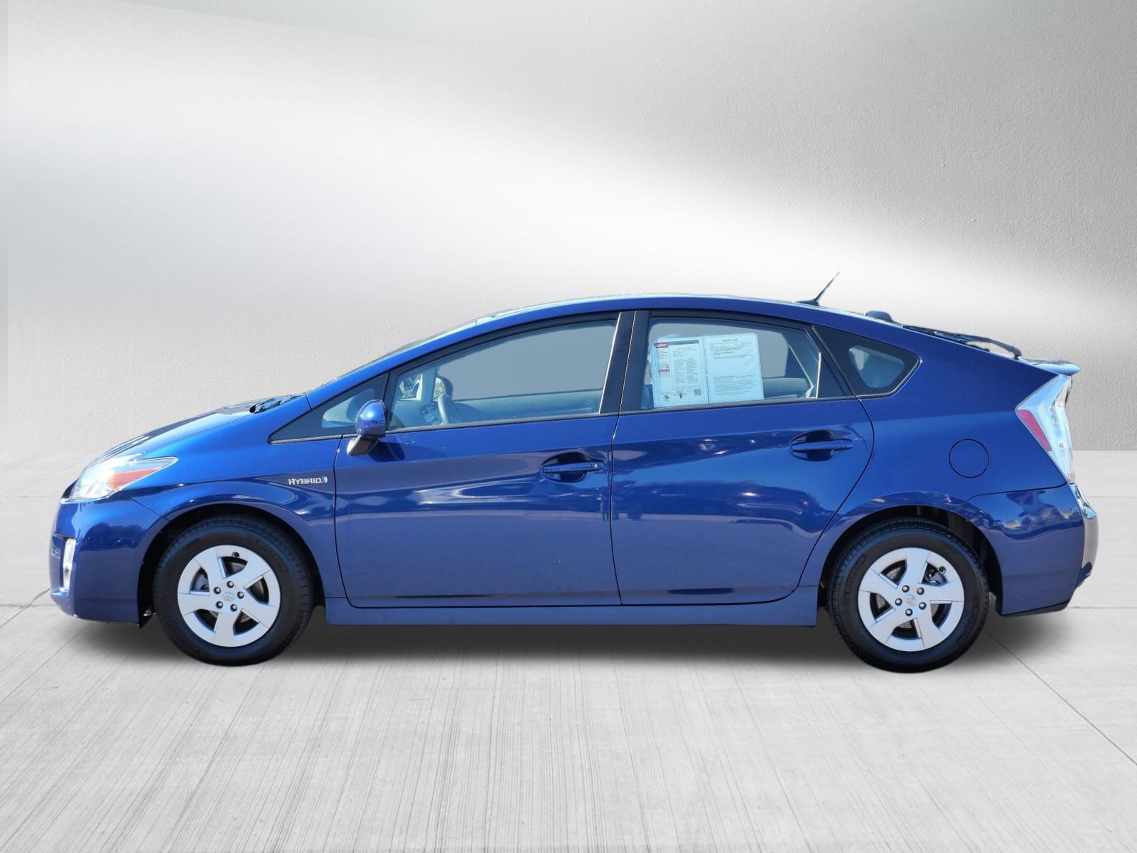 2010 Toyota Prius Two photo 4