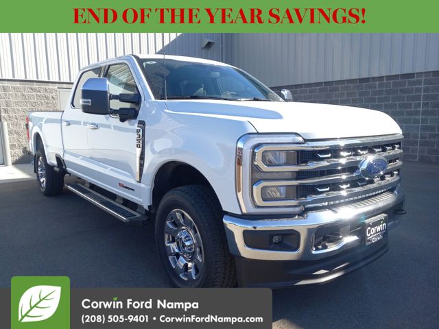 2025 Ford F-350 Super Duty Lariat's photo