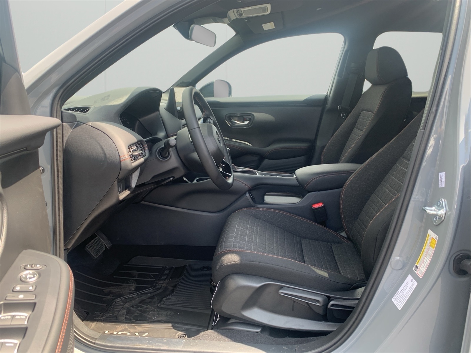 2026 Honda HR-V Sport photo 13