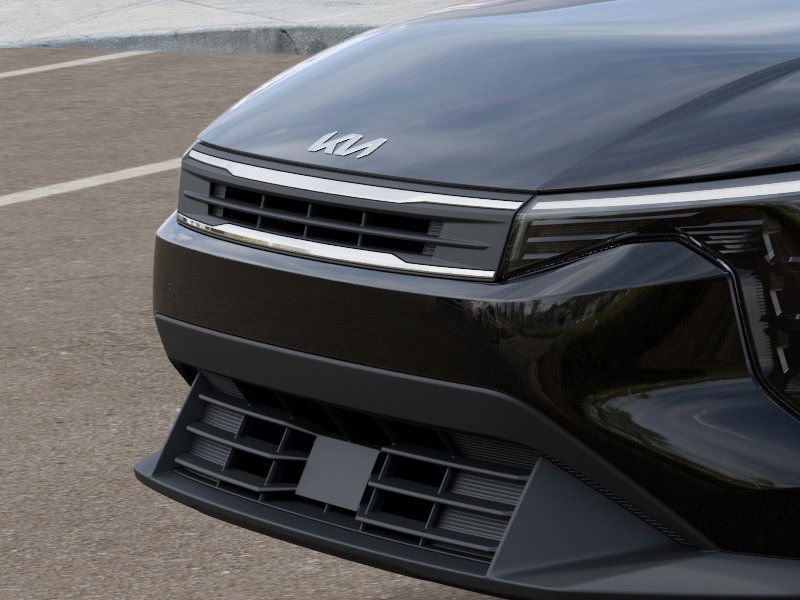 2025 Kia K4 LXS photo 4