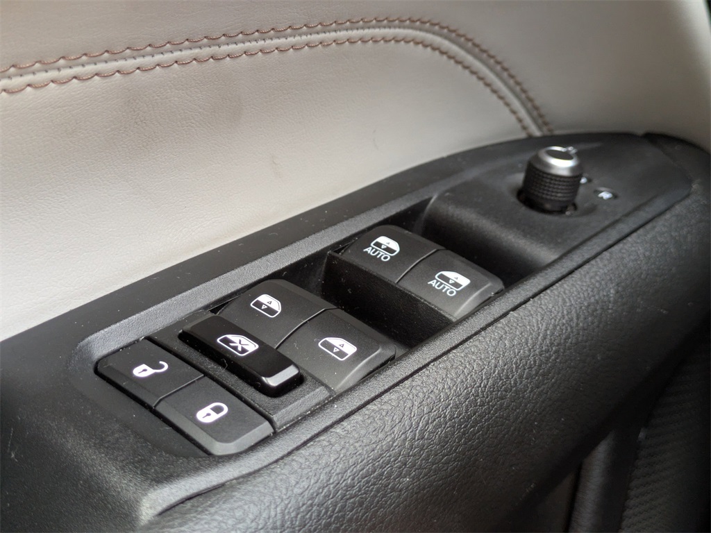 2022 Jeep Compass Limited photo 21
