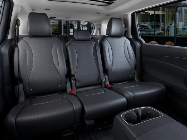 2026 Kia Carnival SX Prestige photo 14