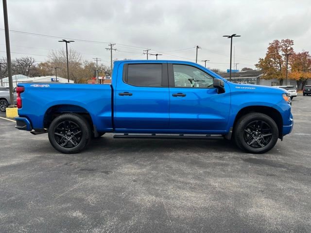 2022 Chevrolet Silverado 1500 Custom photo 3