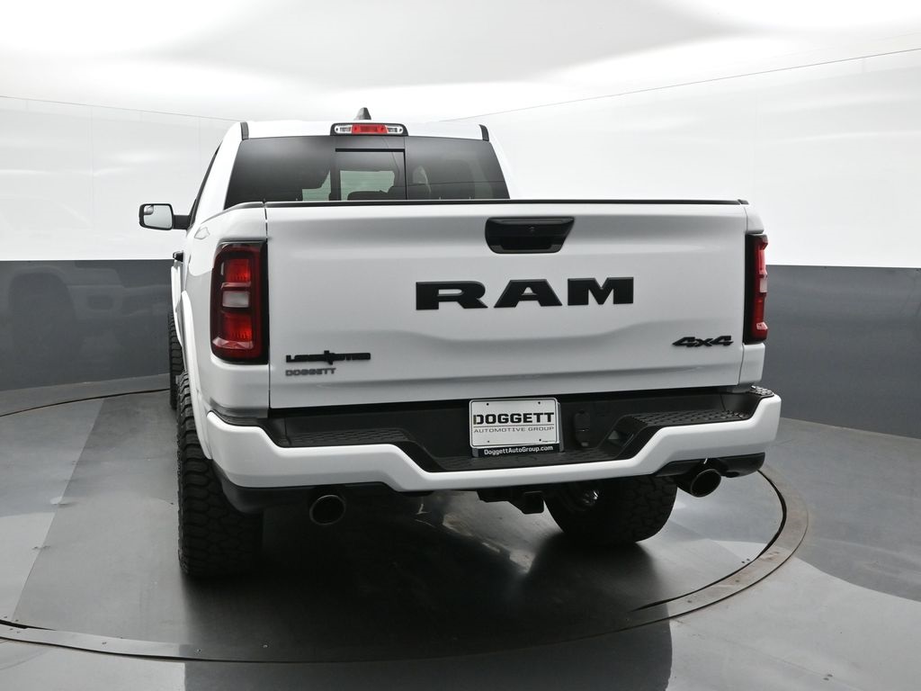 2025 Ram 1500 Big Horn Lone Star photo 3