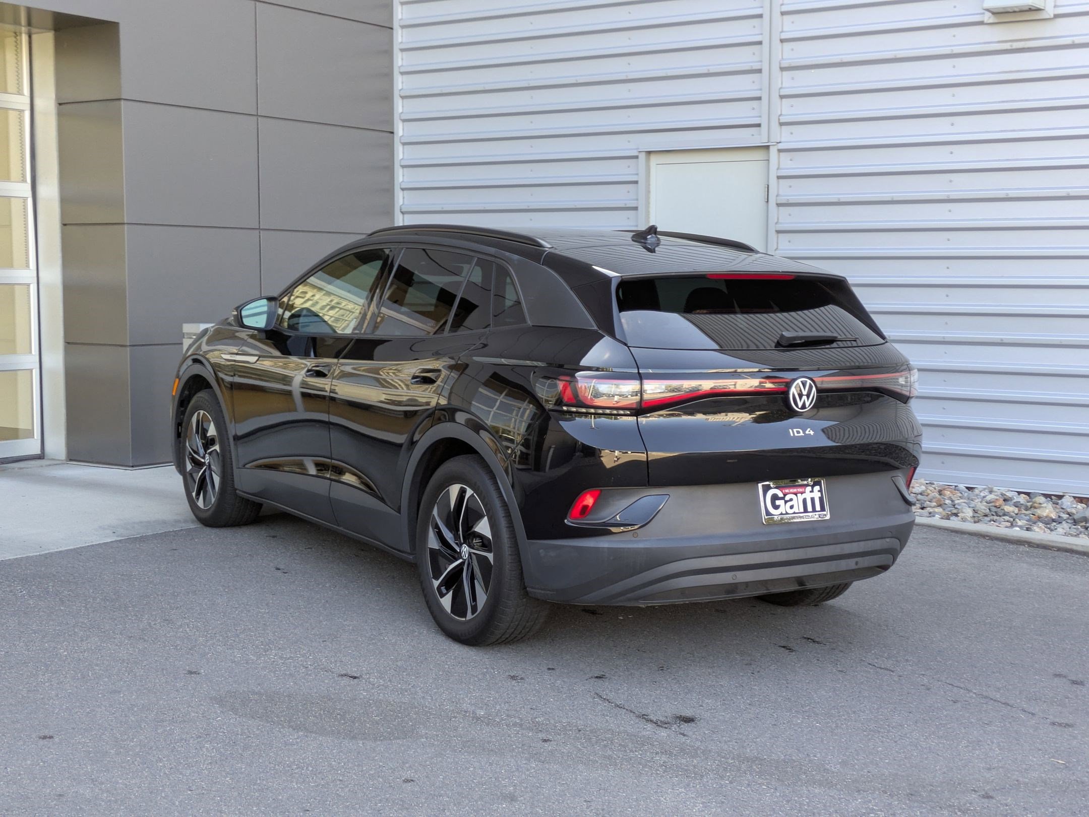 2022 Volkswagen ID.4 Pro S photo 3