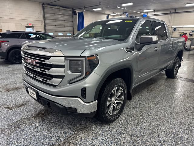 2026 GMC Sierra SLE's photo
