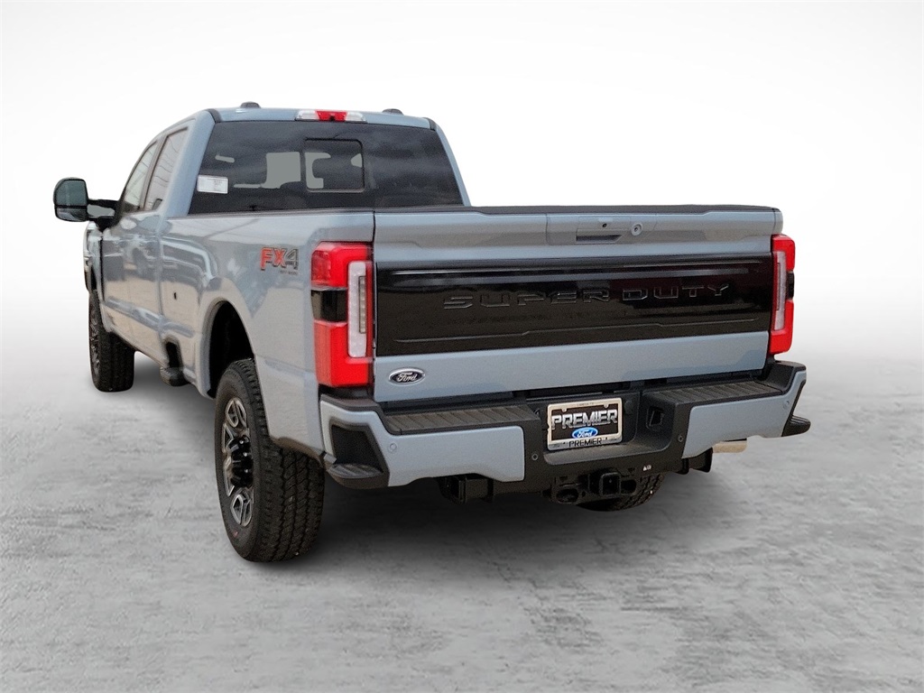 2025 Ford F-350 photo 8