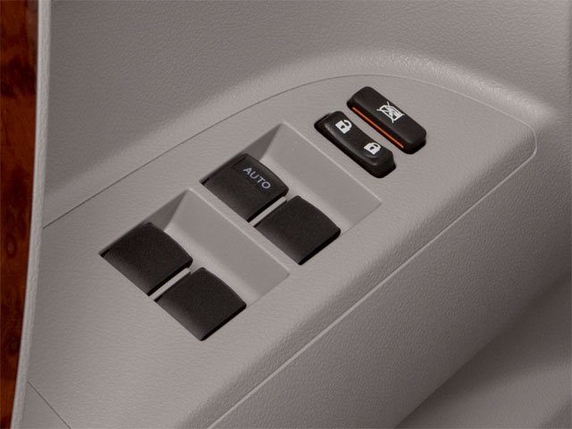 2013 Toyota Highlander Base Hybrid photo 17