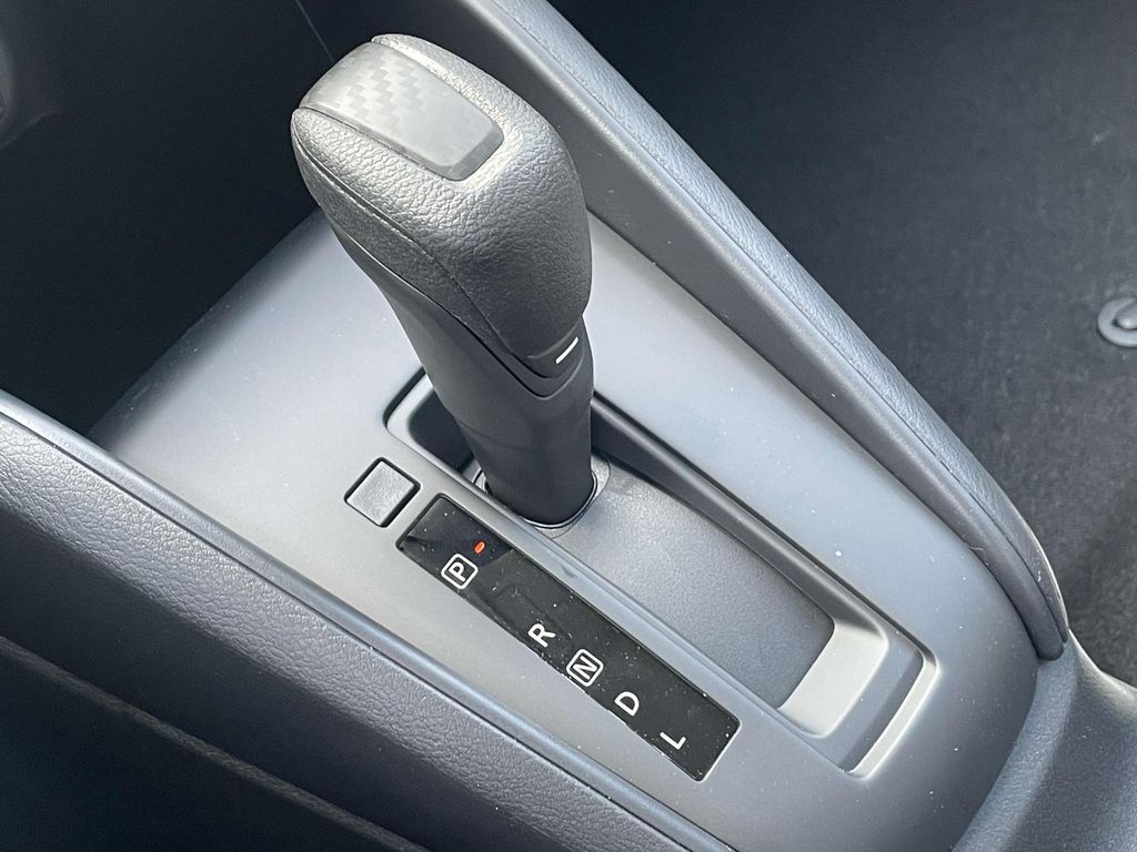 2025 Nissan Versa S photo 24