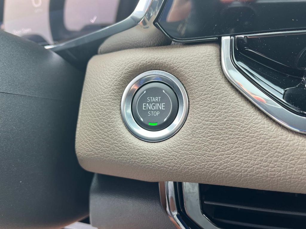 2026 Gmc Canyon Denali photo 29