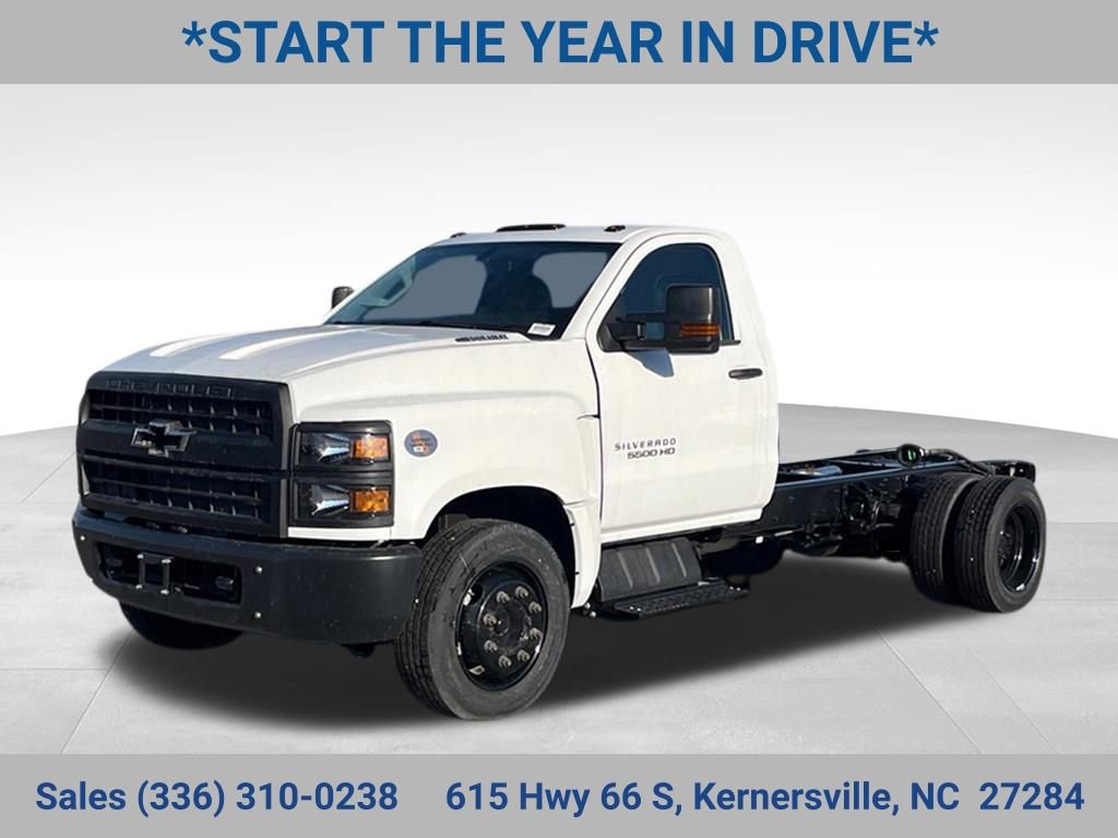 2024 Chevrolet Silverado WT's photo