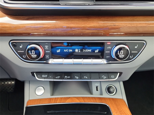 2021 Audi Q5 55 Prestige Premium photo 23