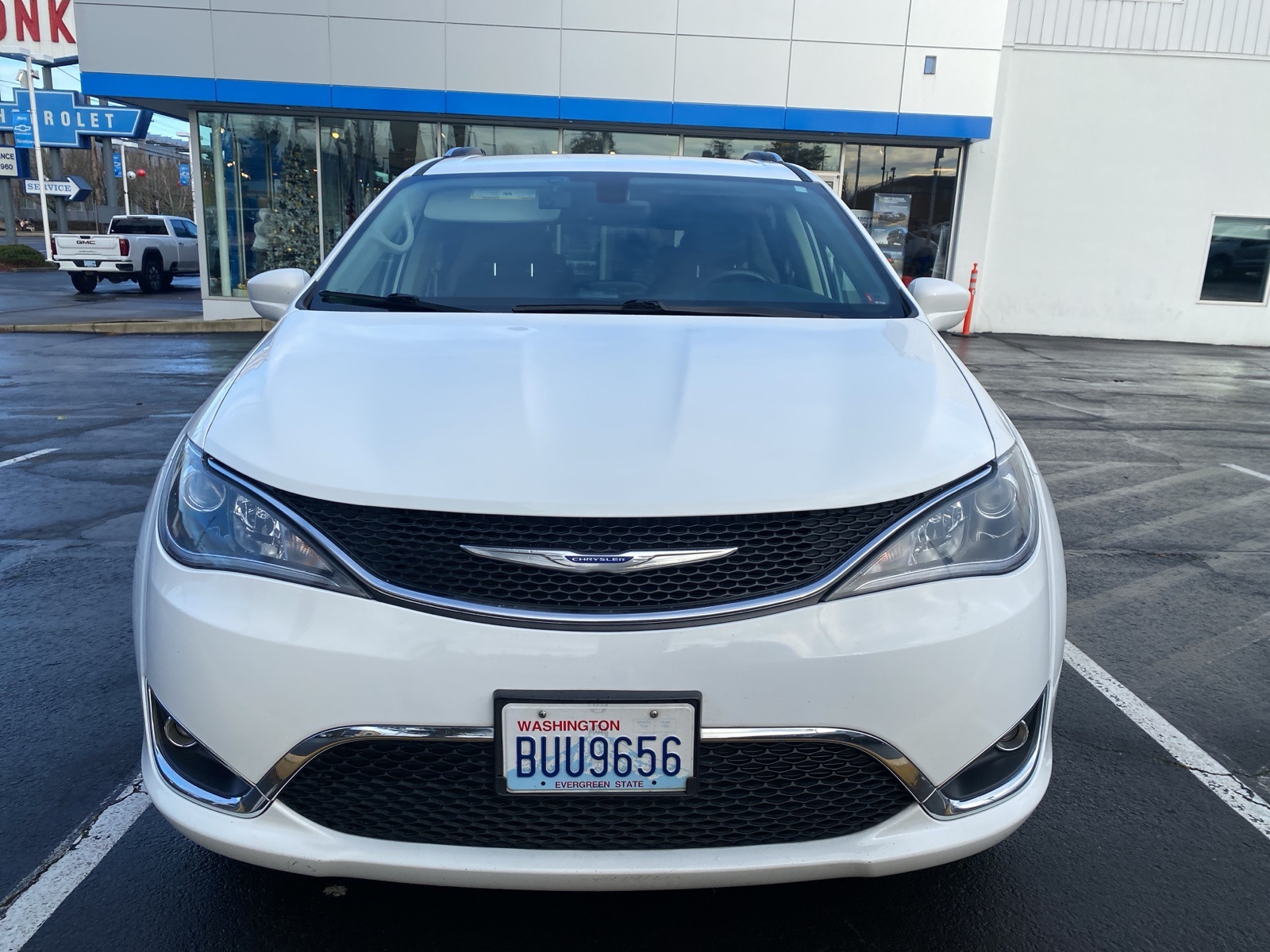 2019 Chrysler Pacifica Touring L's photo