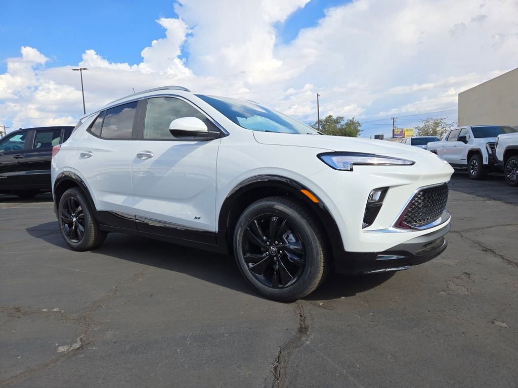 2026 Buick Encore GX Sport Touring's photo