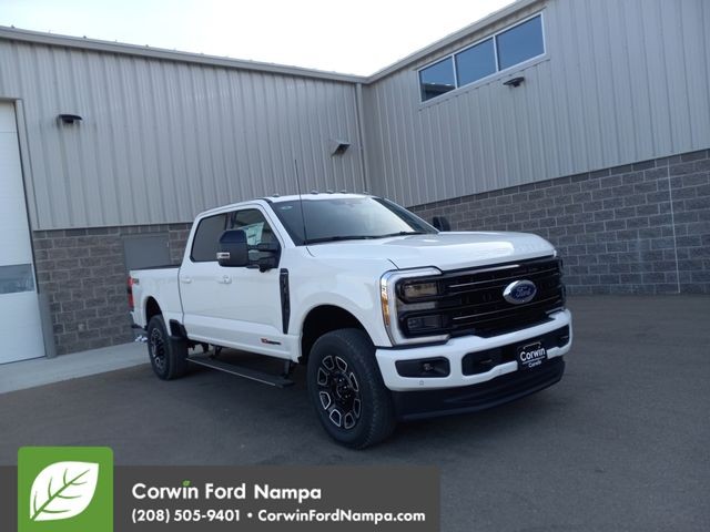 2025 Ford F-350SD Platinum