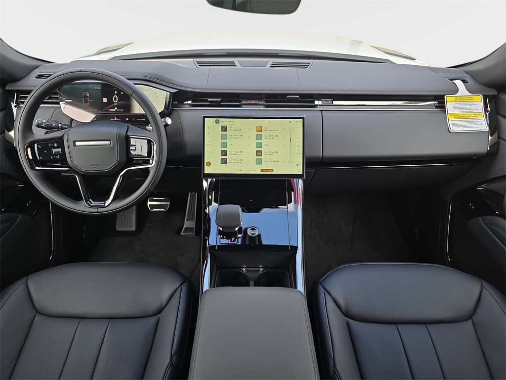 2025 Land Rover Range Rover Sport SE photo 9