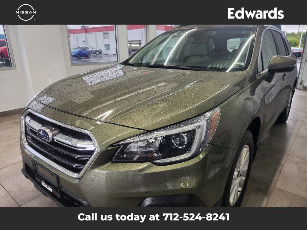 2019 Subaru Outback 2.5i Premium photo 4