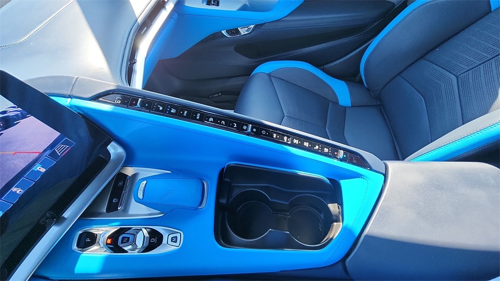 2024 Chevrolet Corvette Stingray 3LT photo 20
