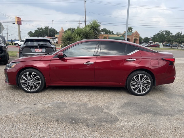 2023 Nissan Altima 2.5 SL photo 3