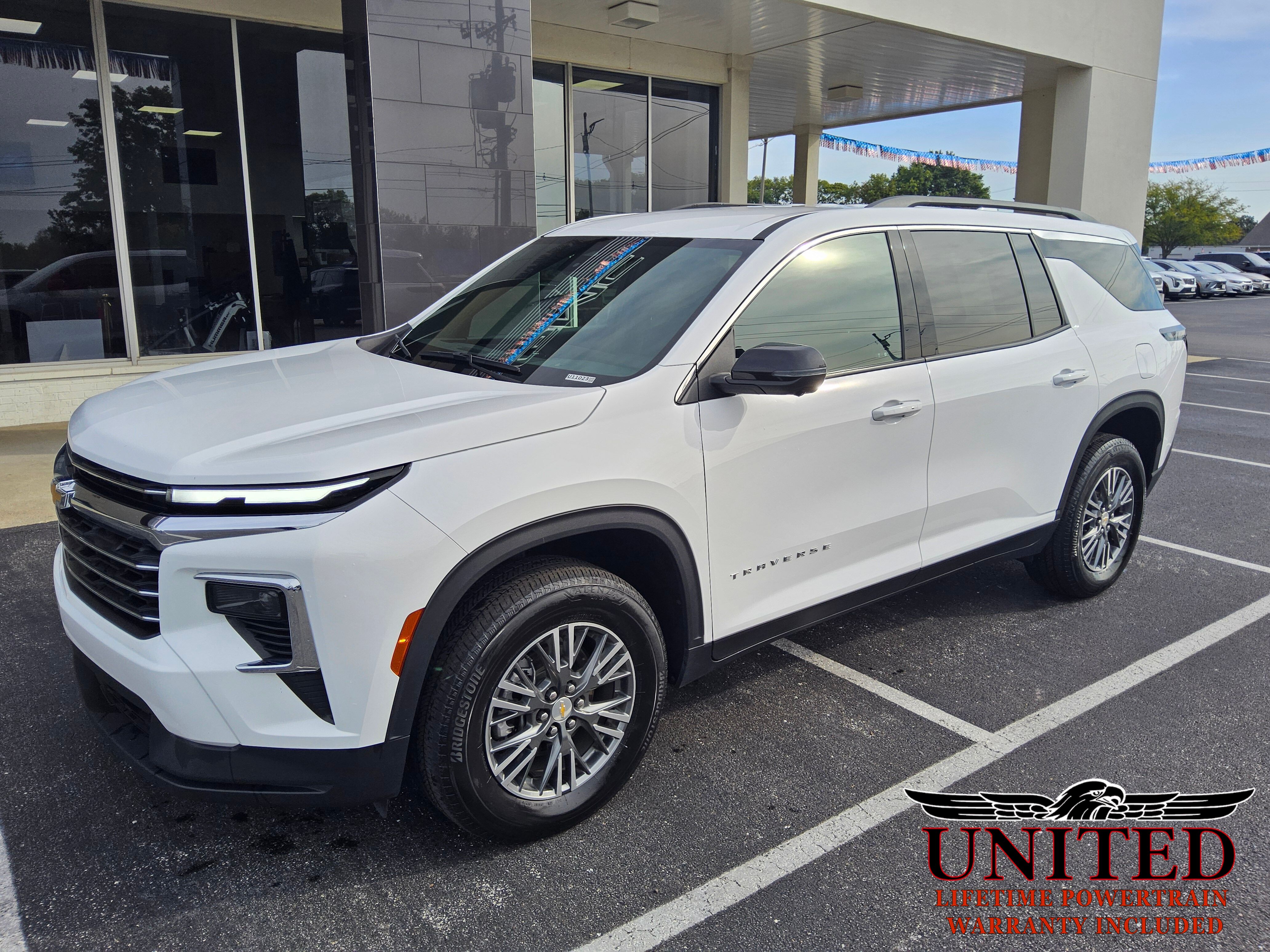 2024 Chevrolet Traverse 1LT's photo