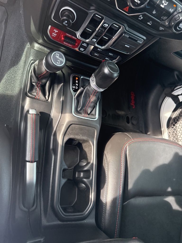 2020 Jeep Gladiator Rubicon photo 16