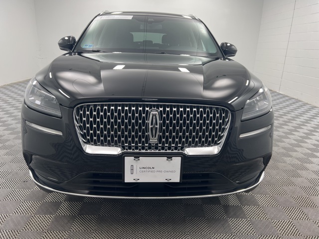 2022 Lincoln Corsair Standard photo 3