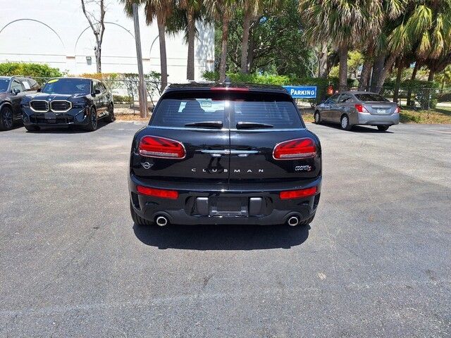 2022 Mini Clubman Base S ALL4 photo 5