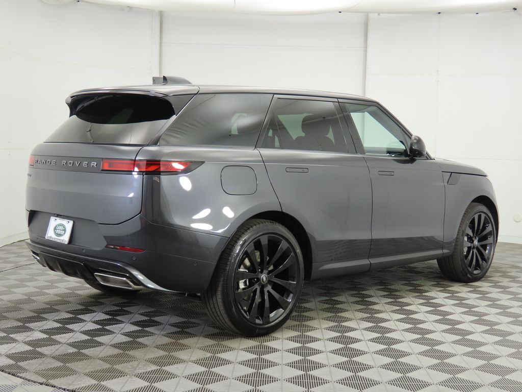 2025 Land Rover Range Rover Sport SE photo 2
