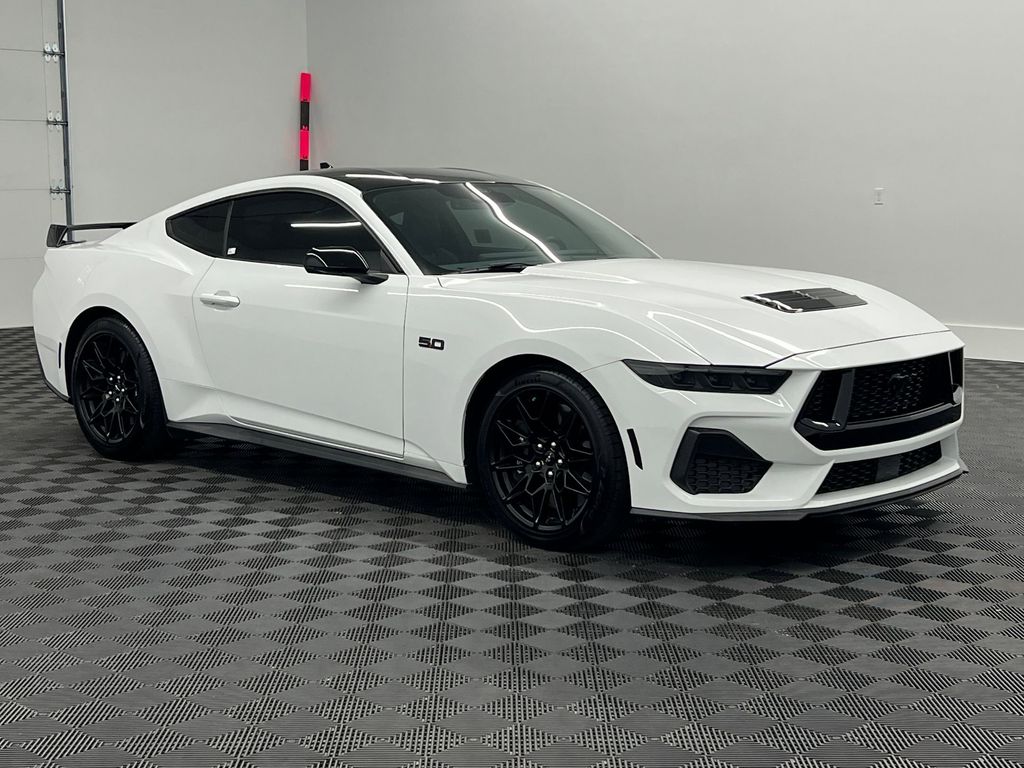 2024 Ford Mustang GT Premium photo 6