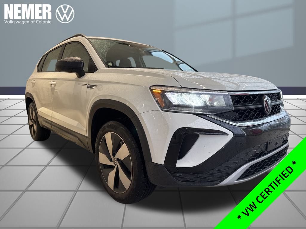 2024 Volkswagen Taos S photo 3