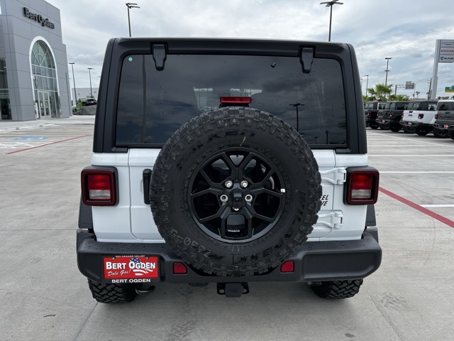 2025 Jeep Wrangler Willys photo 6
