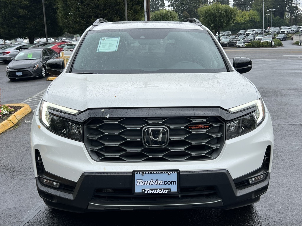 2023 Honda Passport TrailSport photo 2